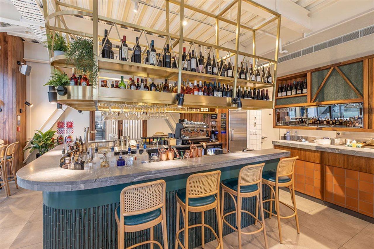 Sudima Christchurch City Екстериор снимка The bar at the restaurant